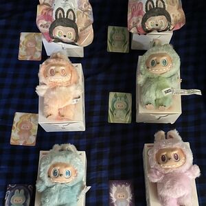 Big into Energy PRICE IS FOR ONE